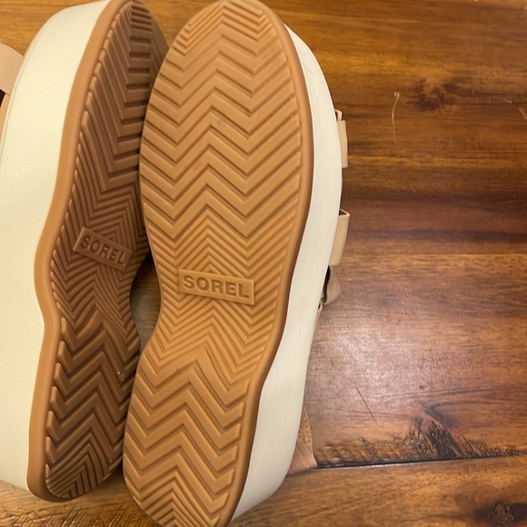 Sorrel dayspring slingback sandals like new - Picture 6 of 7